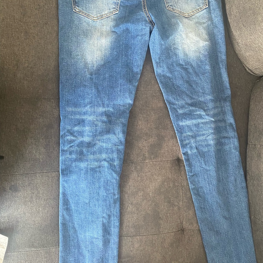 AMIRI Light Blue Denim Jeans